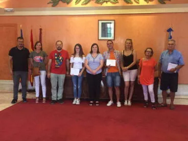 Ganadores con sus familias