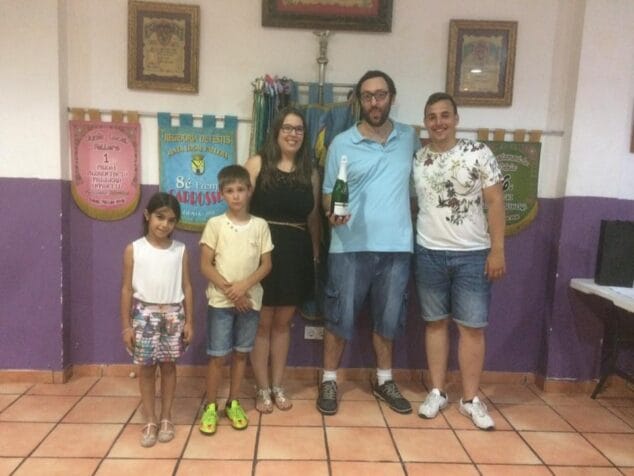 El casal de Campaments acogió la celebración del I Open de Dardos de la falla 4 i open de dardos en la falla campaments