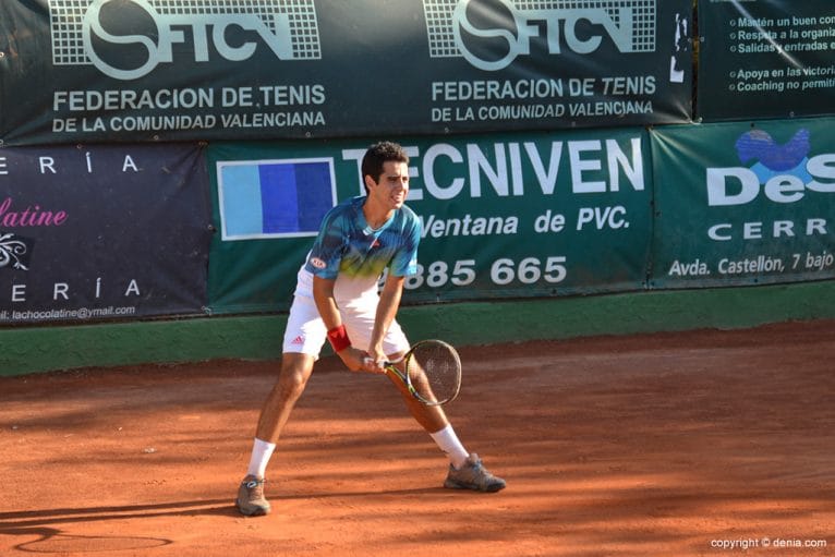 Jaume Munar preparado para recibir la bola