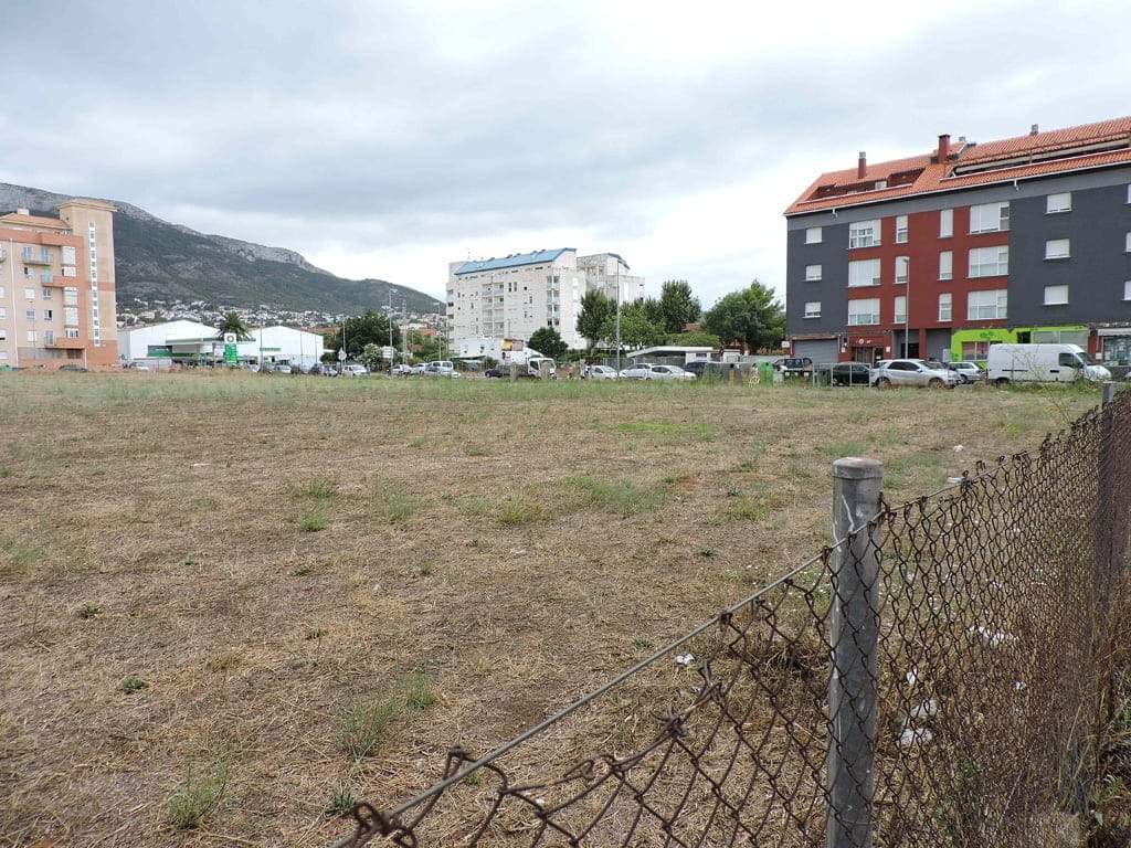 Parcela en la Avenida del Montgó de Dénia