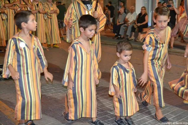 03 retreta moros y cristianos 2016 fila walies