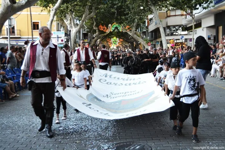 Desfile Infantil Dénia 2016 - Filà Marins Corsaris