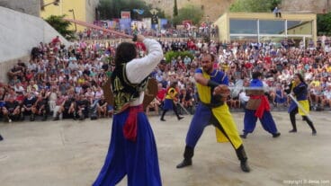 Lucha entre ambos bandos