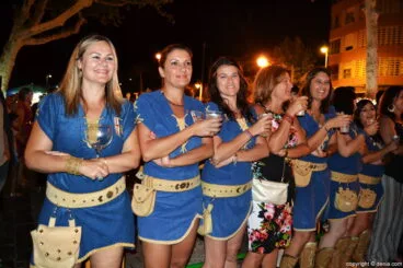Cena de acampada Moros y Cristianos Dénia 2016 – Escuadra de festeras
