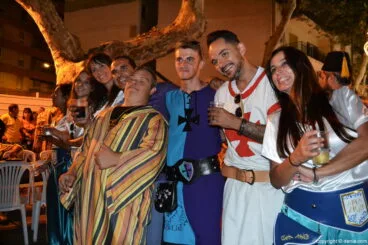 Cena de acampada Moros y Cristianos Dénia 2016 – Tito Barona con festeros