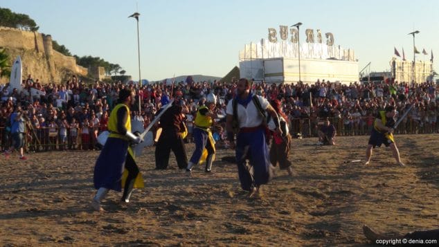09 desembarco moros y cristianos denia 2016 guerreros en lucha
