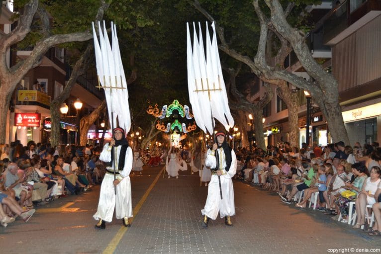 Capitanía mora Filà Walies - Séquito de la abanderada