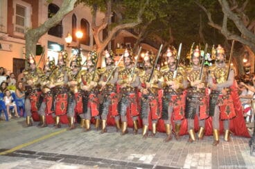 Capitanía Cristiana Cavallers – Escuadra Cavallers del primer Tró