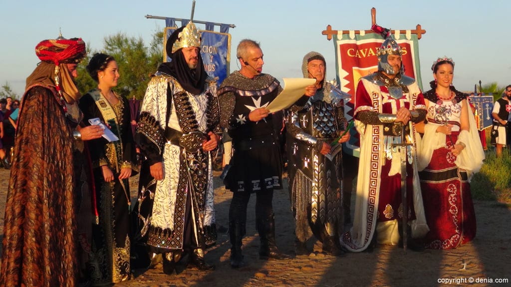 Desembarco Moros y Cristianos Dénia 2016 - Firma de la tregua