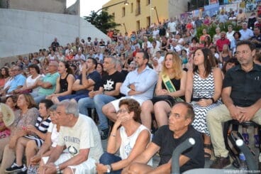 Concierto Agrupació Artística Musical Dénia Moros y Cristianos 2016 – Público