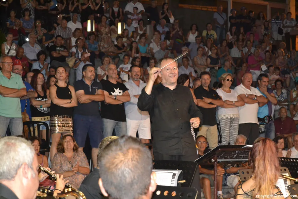 28 Concierto Agrupació Artística Musical Dénia Moros y Cristianos 2016 - Ramón García i Soler
