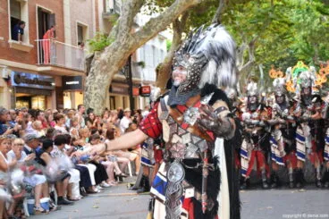 Desfile de Gala Moros y Cristianos Dénia 2016 – Filà Creuats