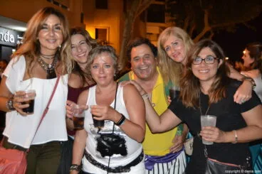 Cena de acampada Moros y Cristianos Dénia 2016 – Almorávide con invitadas