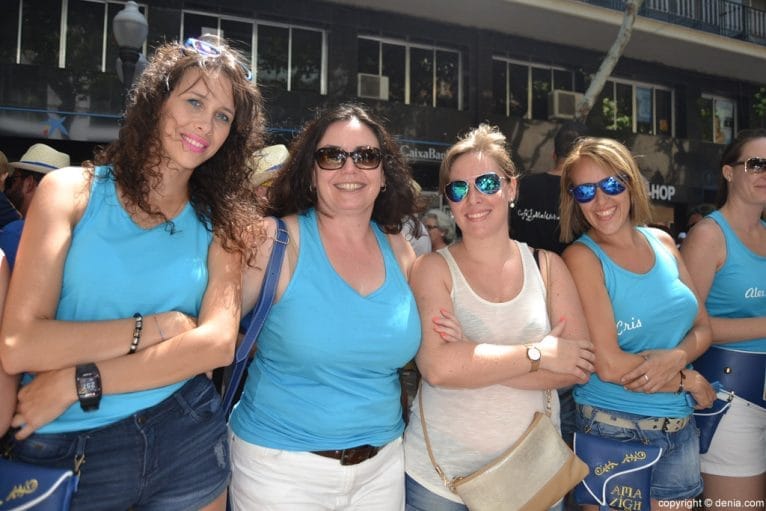 Concurso paellas Sant Roc 2016 Dénia - Festeras Amazigh en la calle Campos