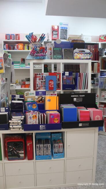 Bolis, agendas y accesorios Delta