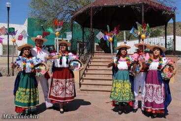 grupo de danzas macuilxochitl