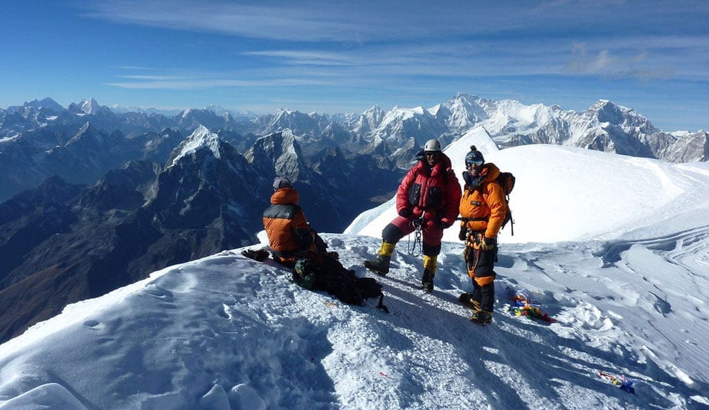 Ivars en la cumbre del Alma Dablan