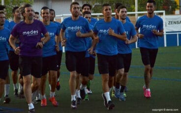 jugadores del cd denia en pretemporada