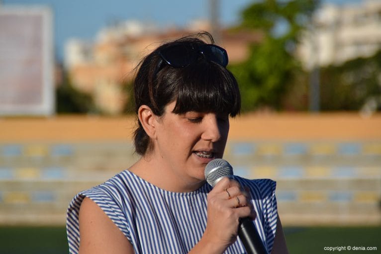Marián Tamarit hablando en la presentación del Dénia