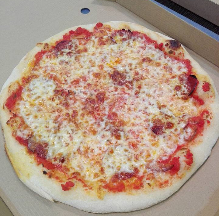 Pizza redonda de Pizzitalia