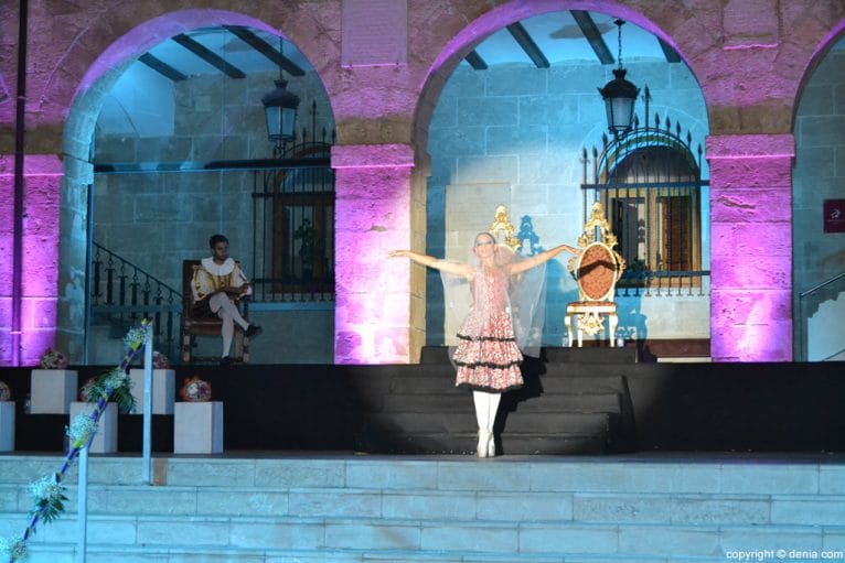 Presentacion falleras mayores Dénia 2017-Ballet