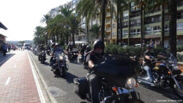 La Peregrina en Dénia – Moteros escoltando la imagen