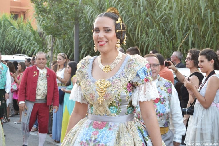 recepcion-de-invitados-a-la-presentacion-de-las-falleras-mayores-de-denia-ines-alacreu