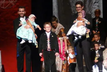 Presentación infantil falla Diana – Comisión infantil
