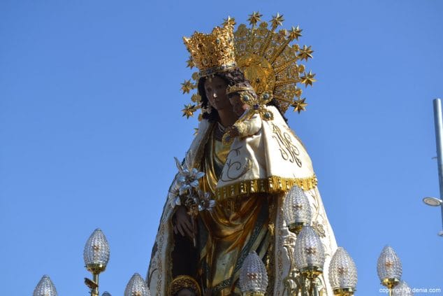 21 la peregrina en denia virgen de los desamparados