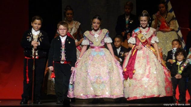 22 presentacion infantil falla diana cargos 2016