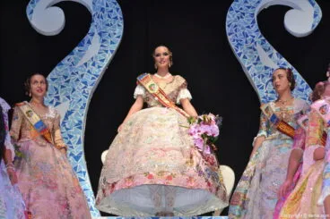 28 presentacion falla centro 2017 marta fernandez perello