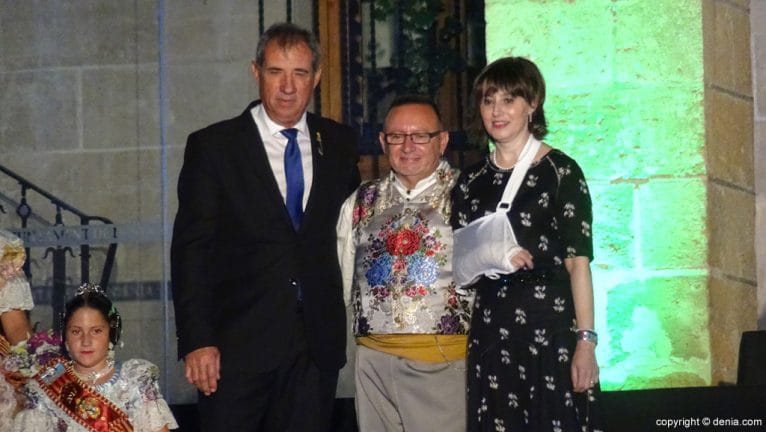 presentacion-falleras-mayores-denia-2017-pleitesia-comissio-de-festes-de-la-mare-de-deu
