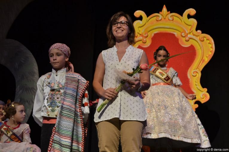 Presentación infantil Campaments 2017 - Pleitesía de MªJosep Ripoll