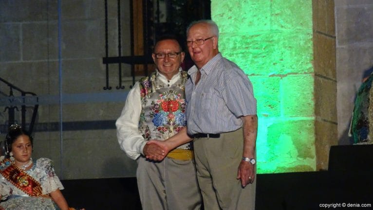 presentacion-falleras-mayores-denia-2017-pleitesia-entidades-locales