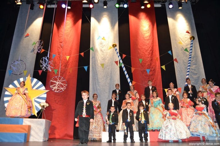 Presentación infantil falla Diana - Escenario