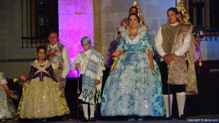 presentacion-falleras-mayores-denia-2017-pleitesia-falla-campaments