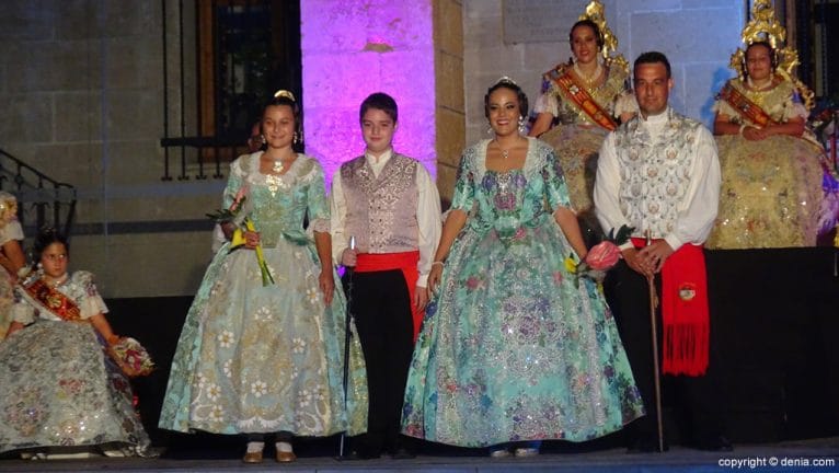 presentacion-falleras-mayores-denia-2017-pleitesia-falla-saladar