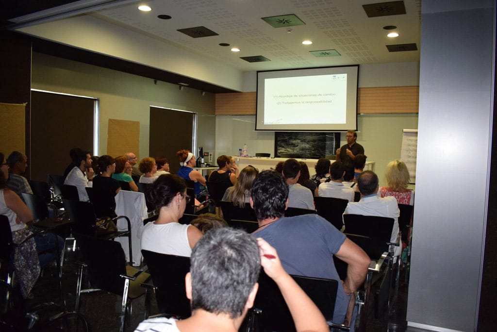 Charla sobre diabetes y adolescentes en Dénia