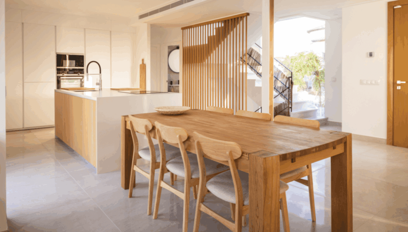 Cocina de estilo rústico y minimalista