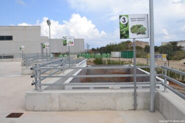 contenedores de residuos en el ecoparc