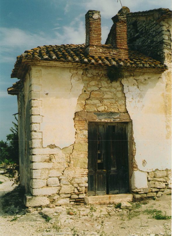 Ermita adosada a la casa Casa Benigalip