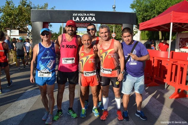 grupo de atletas veteranos