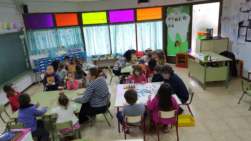 Grupos Interactivos en el colegio Vessanes