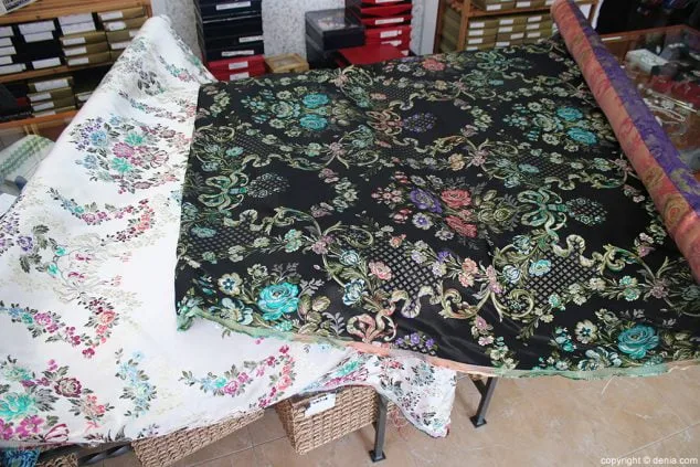 telas blanco y negro lespoli