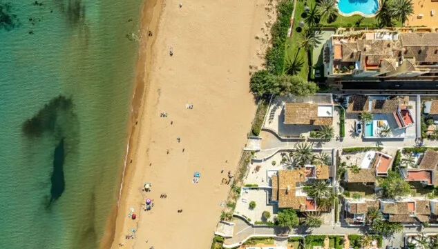 Tradition und Komfort in Strandvillen in Denia