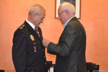 Día de la Policía 2016 – Reconocimiento a Antonio Cabeza