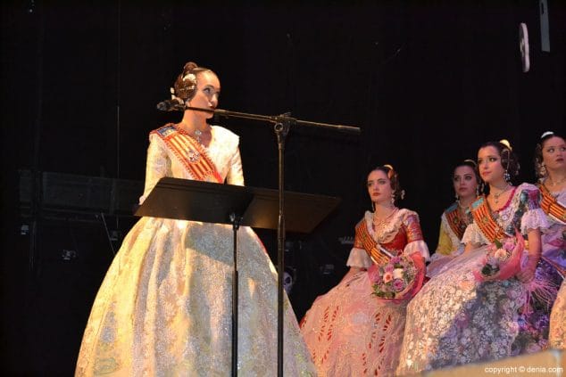 14 presentacion falla diana 2017 marta llobell