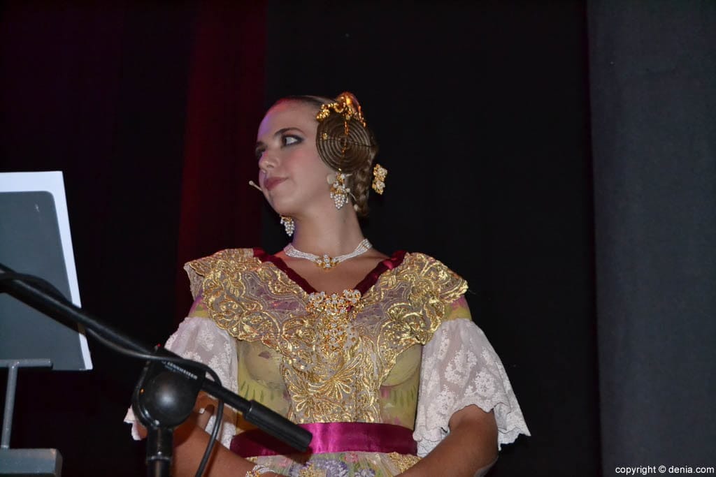 Presentación Port Rotes 2017 - Presentadora