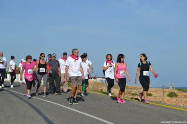 IV Caminata por el Día Mundial del Cáncer de Mama Dénia – participantes en Les Rotes
