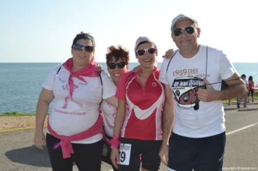 IV Caminata por el Día Mundial del Cáncer de Mama Dénia – participantes en Les Rotes